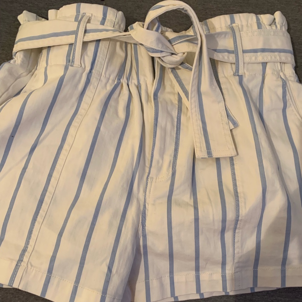 Juniors’ Paperbag-Waist Striped Shorts